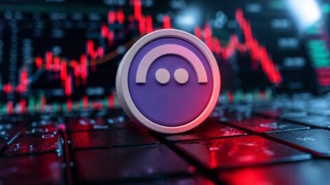 AAVE head and shoulders pattern suggests a drop to USD 88