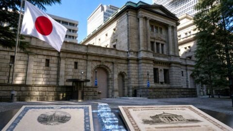 Japan to trial real-time stock, bond settlements with blockchain tech Japan to trial real-time stock, bond settlements with blockchain tech